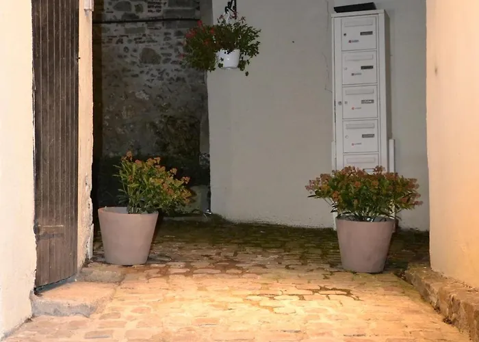 Le Clos Saint Martin Holiday home *