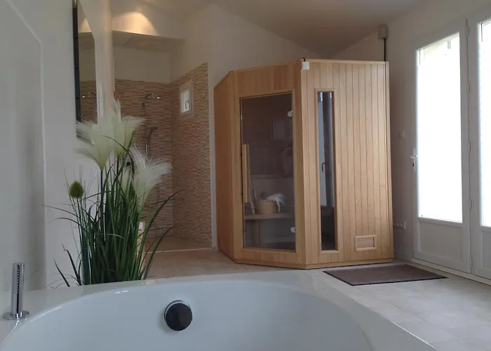 Le Clos Saint Martin Holiday home Laon