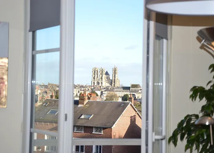 Le Clos Saint Martin Holiday home Laon