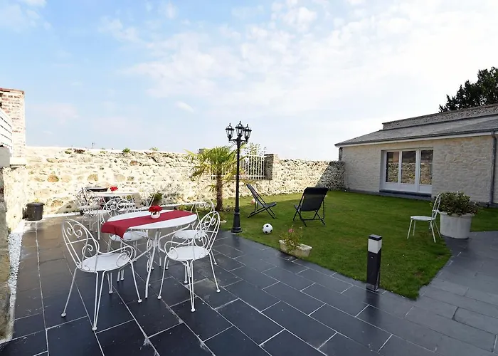 Le Clos Saint Martin Holiday home *